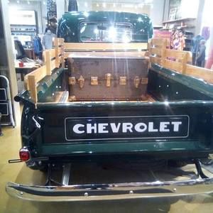 Meet your Posher, Jeff